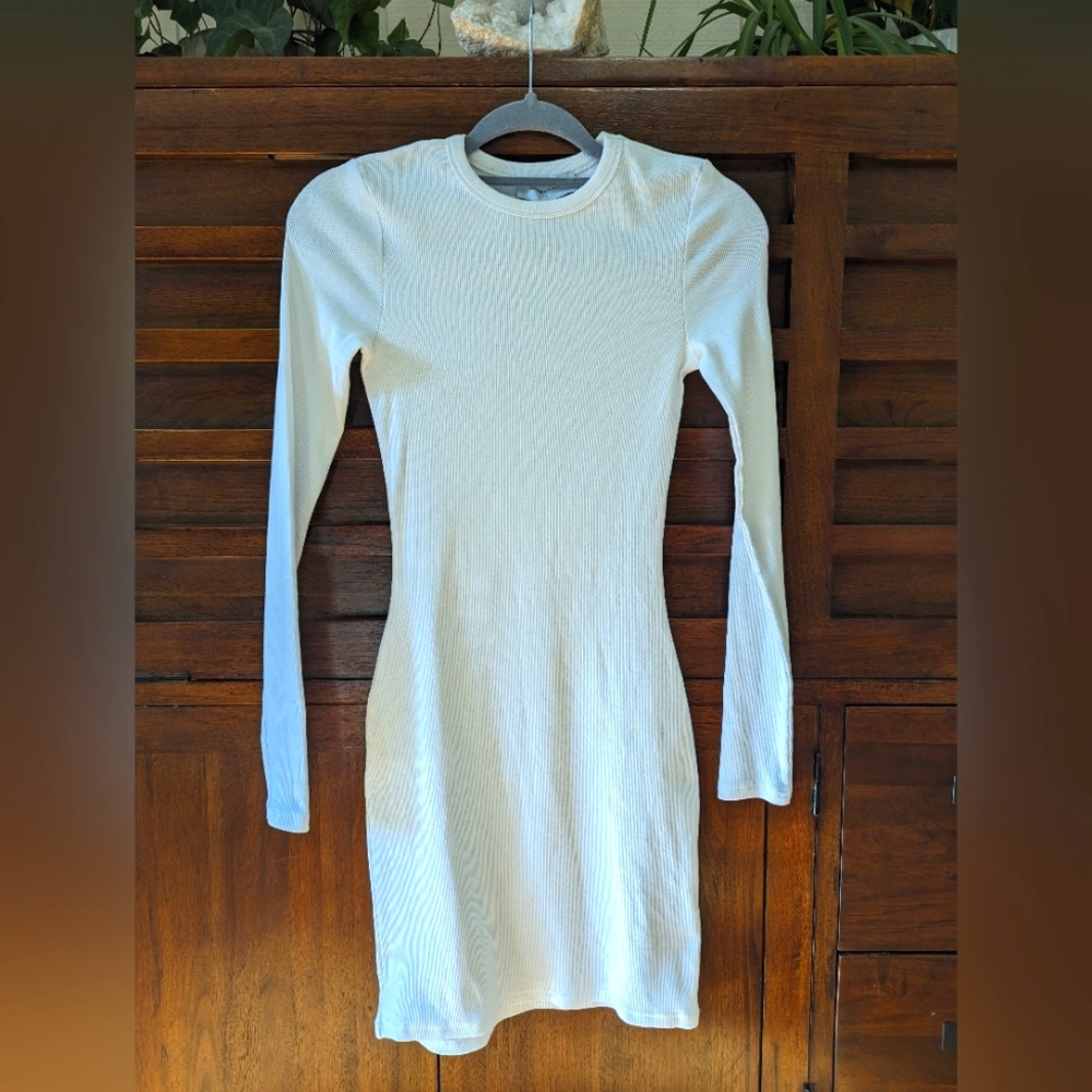 All Things Golden Ribbed Long Sleeve Mini Dress White size Small